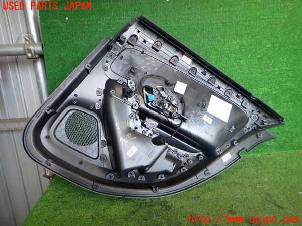 2UPJ-37261324]ベンツ A200 d(177012)(W177)左後ドア内張り 中古_m0003.jpg