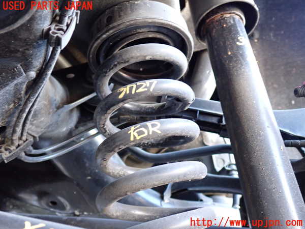 2UPJ-37275100]BMW 420i グランクーペ(4A20)(F36)右リアスプリング 中古_m0001.jpg