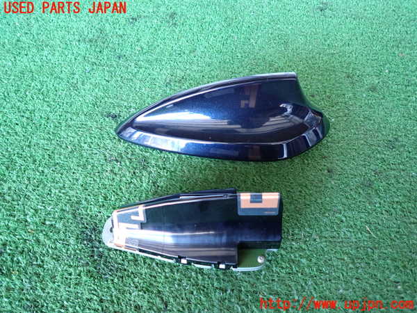 2UPJ-37276550]BMW 420i グランクーペ(4A20)(F36)アンテナ 中古_m0002.jpg