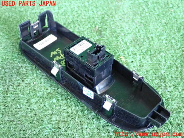 2UPJ-37286245]BMW ミニ(MINI)クーパーSD(XT20)(F55)左前パワーウィンドウスイッチ 中古_m0002.jpg