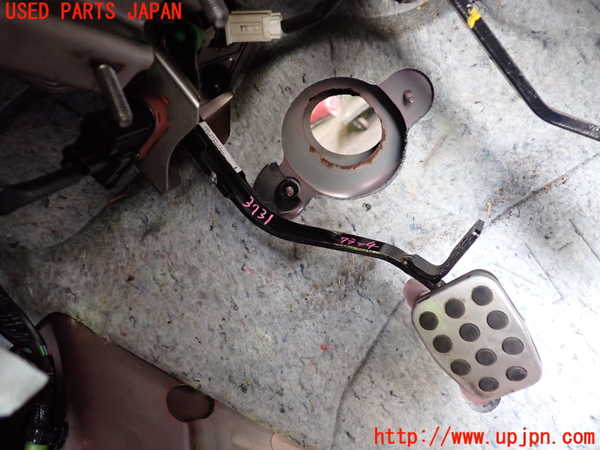 2UPJ-37317590]ロードスター(NCEC)クラッチペダル 中古_m0001.jpg