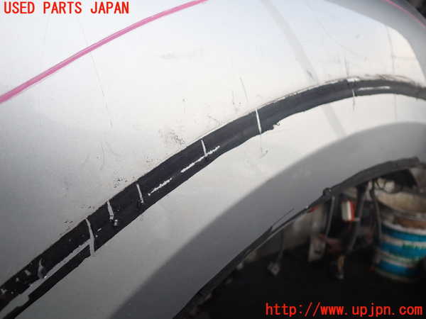 2UPJ-37321080]ポルシェ・カイエン S(9PA00)右前フェンダー (ジャンク品) 中古_m0003.jpg
