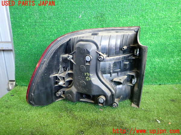 2UPJ-37321530]ポルシェ・カイエン S(9PA00)右テールランプ 中古_m0002.jpg