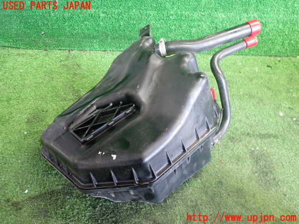 2UPJ-37322410]ポルシェ・カイエン S(9PA00)ラジエータータンク 中古_m0002.jpg