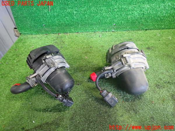 2UPJ-37322590]ポルシェ・カイエン S(9PA00)エアポンプ 中古_m0002.jpg