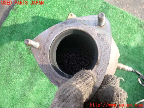 2UPJ-37322661]ポルシェ・カイエン S(9PA00)触媒1 中古_m0003.jpg