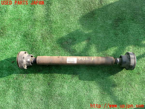 2UPJ-37323401]ポルシェ・カイエン S(9PA00)フロントプロペラシャフト1 中古_m0001.jpg