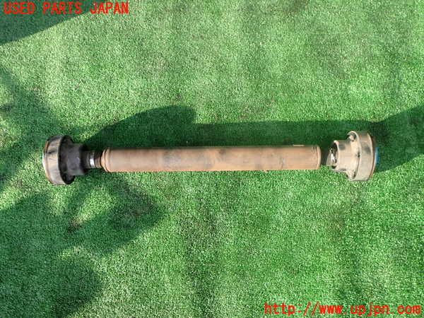 2UPJ-37323401]ポルシェ・カイエン S(9PA00)フロントプロペラシャフト1 中古_m0003.jpg