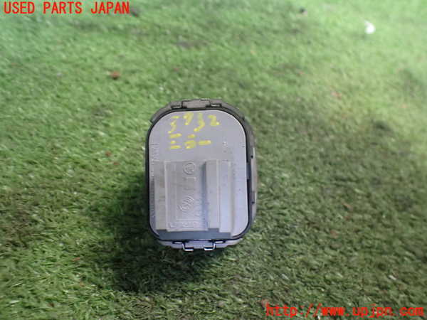 2UPJ-37326280]ポルシェ・カイエン S(9PA00)ミラースイッチ 中古_m0002.jpg