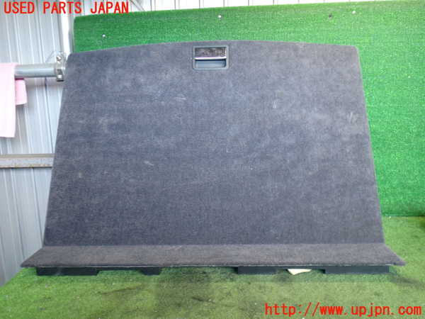 2UPJ-37327771]ポルシェ・カイエン S(9PA00)ラゲッジトレイ1 (ジャンク品) 中古_m0001.jpg