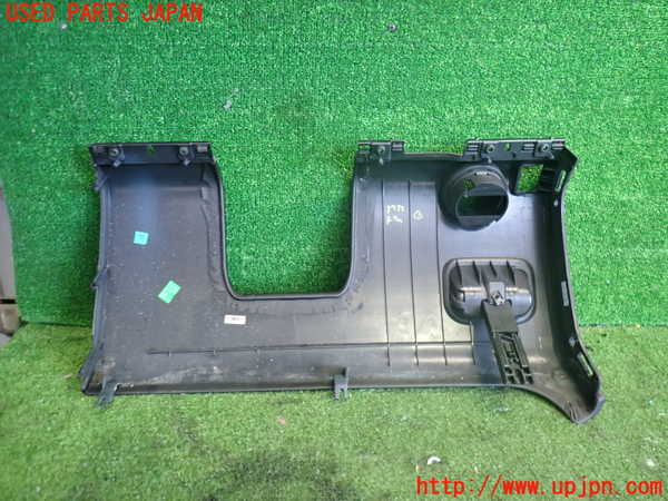 2UPJ-37327691]ポルシェ・カイエン S(9PA00)内装トリム類1 中古_m0004.jpg