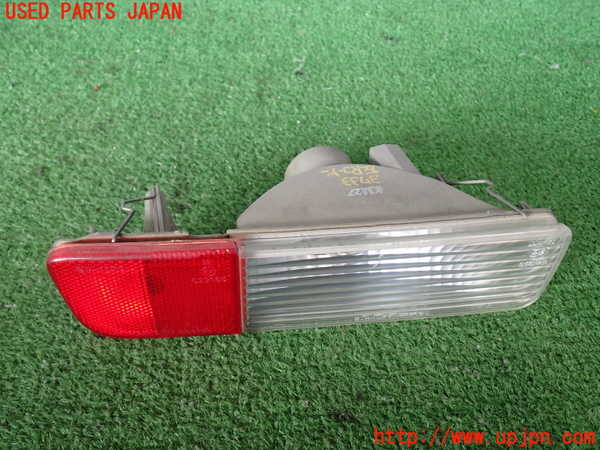 2UPJ-37331156]パジェロ(V75W)左リアコーナーランプ 中古_m0001.jpg