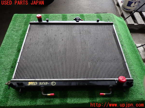 2UPJ-37332321]パジェロ(V75W)ラジエーター1 中古_m0001.jpg
