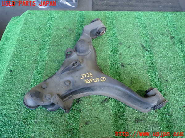 2UPJ-37335176]パジェロ(V75W)右フロントロアアーム1 中古_m0001.jpg