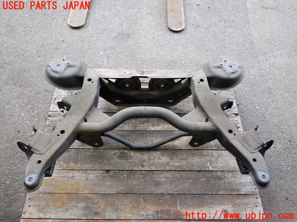 2UPJ-37335295]パジェロ(V75W)リアメンバー 中古_m0002.jpg