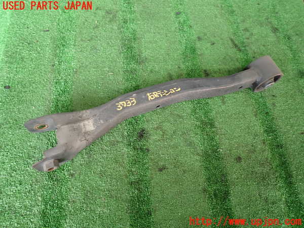 2UPJ-37335325]パジェロ(V75W)右リアテンションロッド 中古_m0001.jpg
