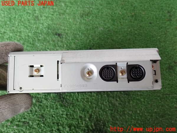 2UPJ-37336505]パジェロ(V75W)CDチェンジャー 中古_m0002.jpg