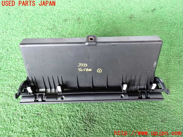 2UPJ-37337517]パジェロ(V75W)グローブボックス2 中古_m0003.jpg