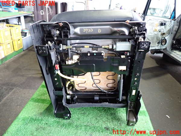 2UPJ-37337035]パジェロ(V75W)運転席シート 中古_m0005.jpg