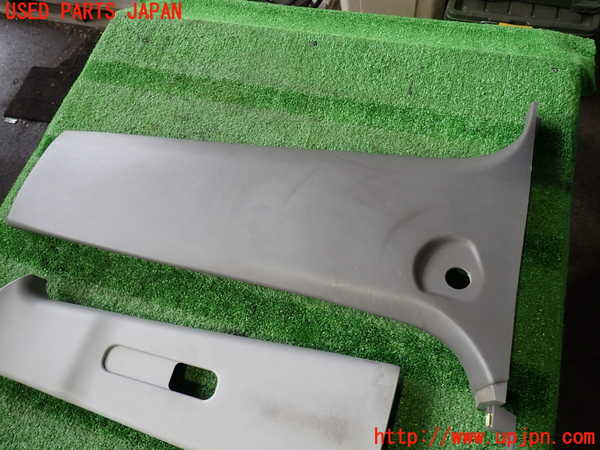 2UPJ-37337670]パジェロ(V75W)左センターピラートリム 中古_m0003.jpg