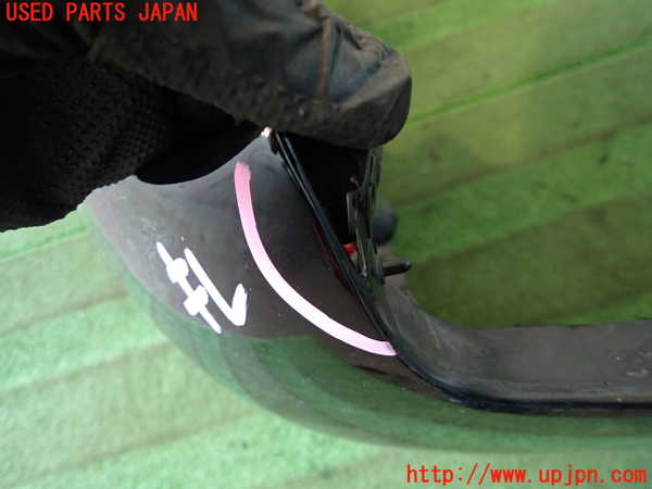 2UPJ-37341010]VW ルポGTI(6EAVY)フロントバンパー 中古_m0004.jpg