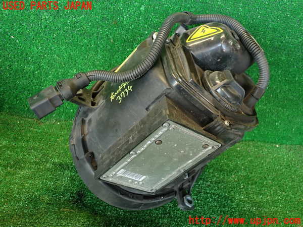 2UPJ-37341130]VW ルポGTI(6EAVY)右ヘッドライト HID 中古_m0003.jpg