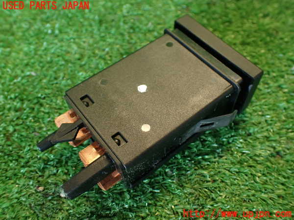 5UPJ-37346300]VW ルポGTI(6EAVY)デフォッガースイッチ 中古_m0003.jpg