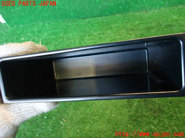 2UPJ-37347842]VW ルポGTI(6EAVY)小物入れ2 中古_m0002.jpg