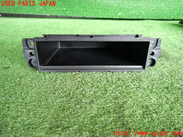 2UPJ-37357841]コルト ラリーアート バージョンR(Z27AG)小物入れ1 中古_m0001.jpg