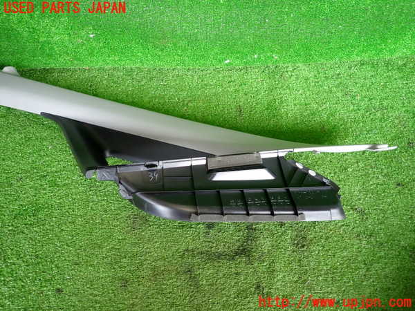 2UPJ-37357660]コルト ラリーアート バージョンR(Z27AG)左フロントピラートリム 中古_m0002.jpg