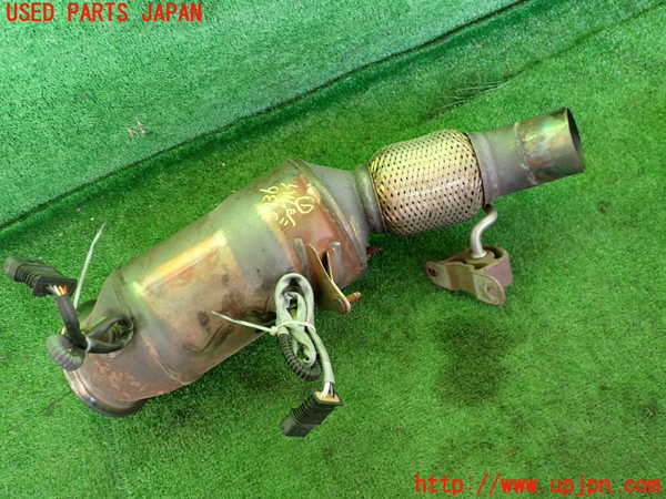 2UPJ-37362661]BMW 523i F10(XG20)触媒1 中古_m0001.jpg