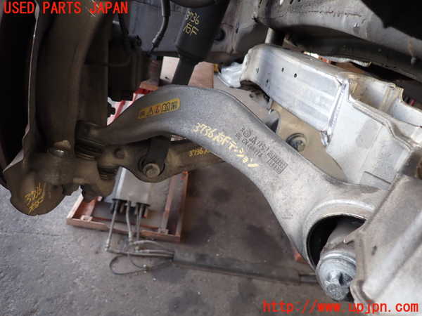 2UPJ-37365315]BMW 523i F10(XG20)右フロントテンションロッド 中古_m0001.jpg