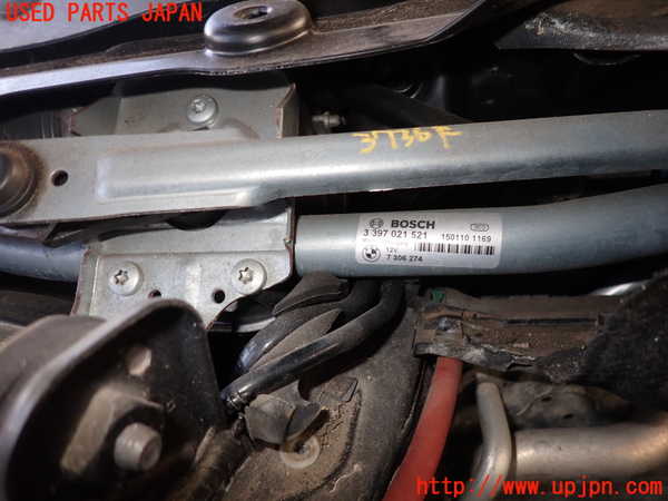 2UPJ-37366770]BMW 523i F10(XG20)フロントワイパーモーター 中古_m0002.jpg