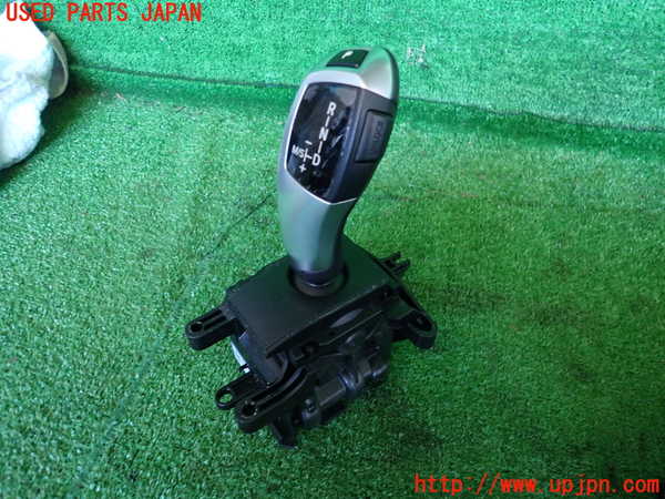 2UPJ-37367555]BMW 523i F10(XG20)ATシフトレバー 中古_m0001.jpg