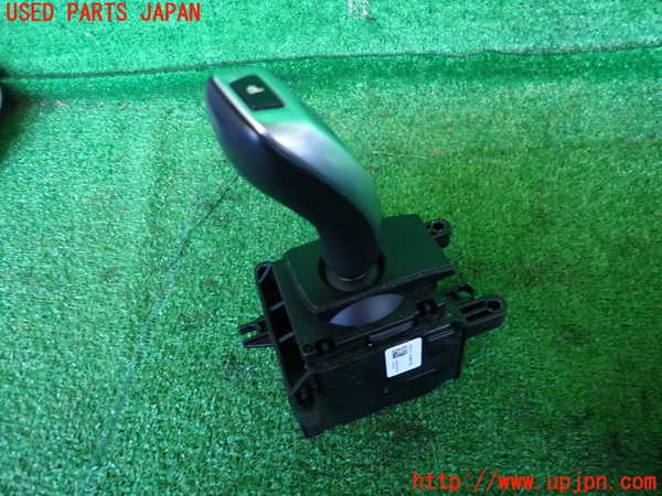 2UPJ-37367555]BMW 523i F10(XG20)ATシフトレバー 中古_m0002.jpg