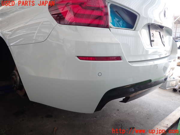 2UPJ-37371610]BMW 523i ツーリング(MT25)(F11)リアバンパー 中古_m0003.jpg
