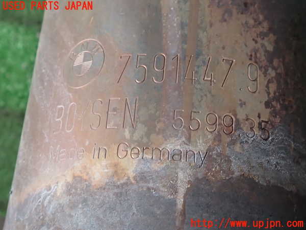 2UPJ-37372042]BMW 523i ツーリング(MT25)(F11)エキマニ2 触媒 マニバーター 中古_m0005.jpg