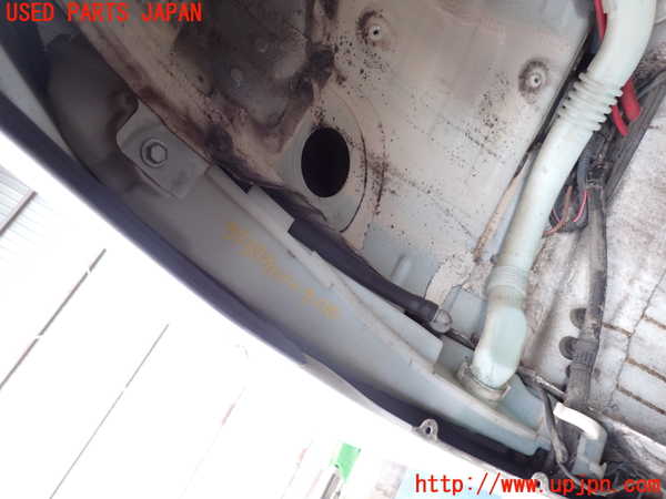 2UPJ-37376791]BMW 523i ツーリング(MT25)(F11)ウォッシャータンク1 中古_m0001.jpg
