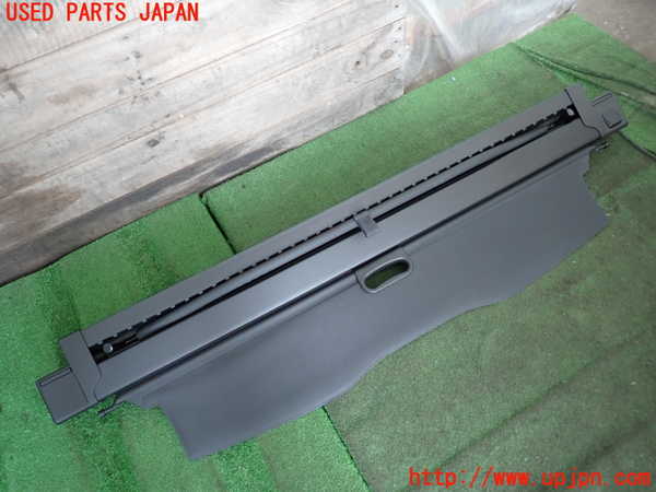 2UPJ-37377761]BMW 523i ツーリング(MT25)(F11)トノカバー1 中古_m0001.jpg