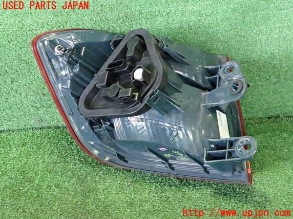 2UPJ-37381530]BMW 320d(3D20)(F30)右テールランプ 中古_m0002.jpg