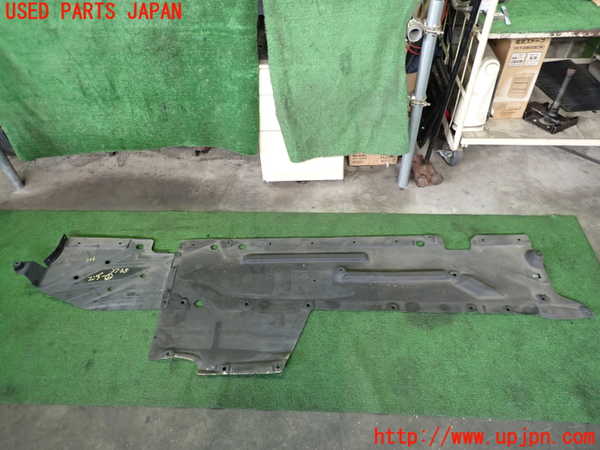 2UPJ-37381722]BMW 320d(3D20)(F30)アンダーカバー2 中古_m0001.jpg