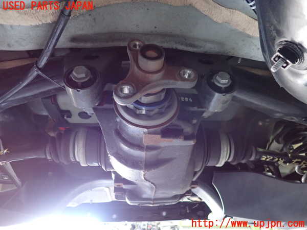 2UPJ-37384355]BMW 320d(3D20)(F30)リアデフ 中古_m0002.jpg