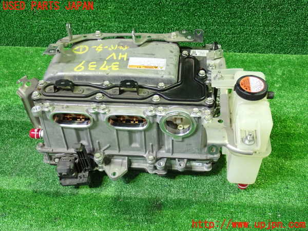 1UPJ-37396916]ヴォクシーハイブリッド(ノアハイブリッド)(ZWR80G)インバーターコンバーター 中古_m0002.jpg