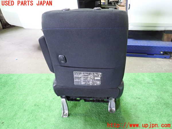 5UPJ-37397035]ヴォクシーハイブリッド(ノアハイブリッド)(ZWR80G)運転席シート 中古_m0005.jpg