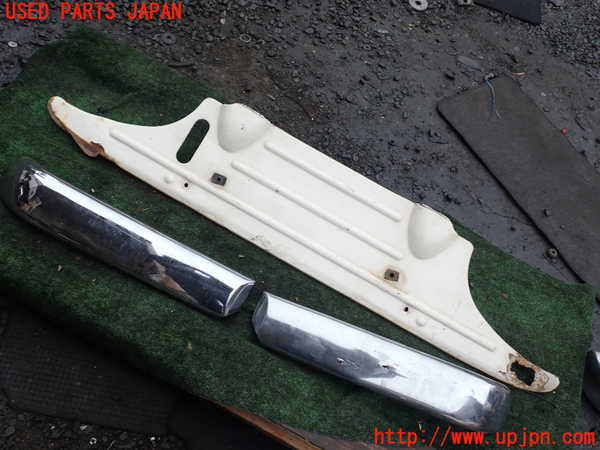 1UPJ-37401010]三菱ジープ(J36)フロントバンパー 中古_m0001.jpg