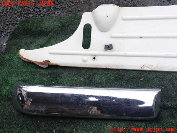 1UPJ-37401010]三菱ジープ(J36)フロントバンパー 中古_m0003.jpg