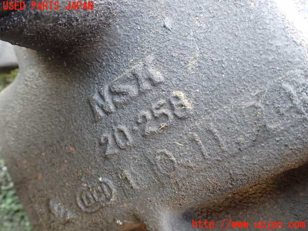5UPJ-37404230]三菱ジープ(J36)マニュアルギアボックス 中古_m0004.jpg