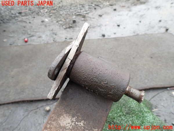 1UPJ-37405105]三菱ジープ(J36)左リアスプリング (リーフスプリング) 中古_m0003.jpg