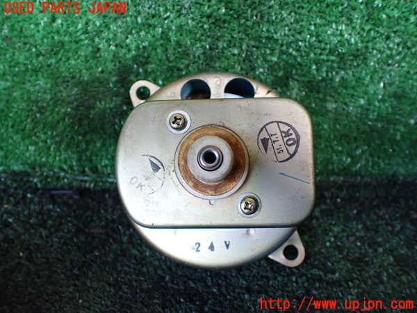 5UPJ-37406170]三菱ジープ(J36)スピードメーター 中古_m0003.jpg