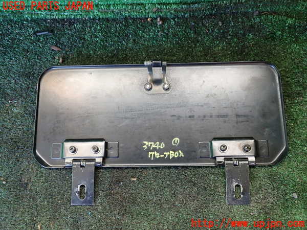 1UPJ-37407516]三菱ジープ(J36)グローブボックス1 中古_m0003.jpg